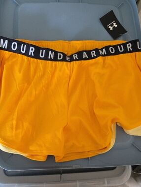 Under Armour Yellow and Black Waistband Athletic Shorts
